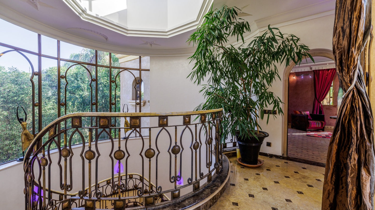 Villa 10 chambres - 3 590 000 €